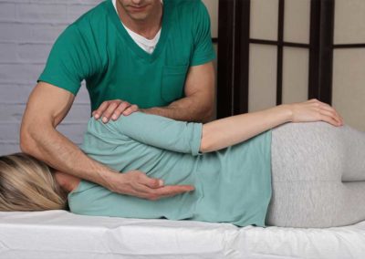 Chiropractic therapy for spine